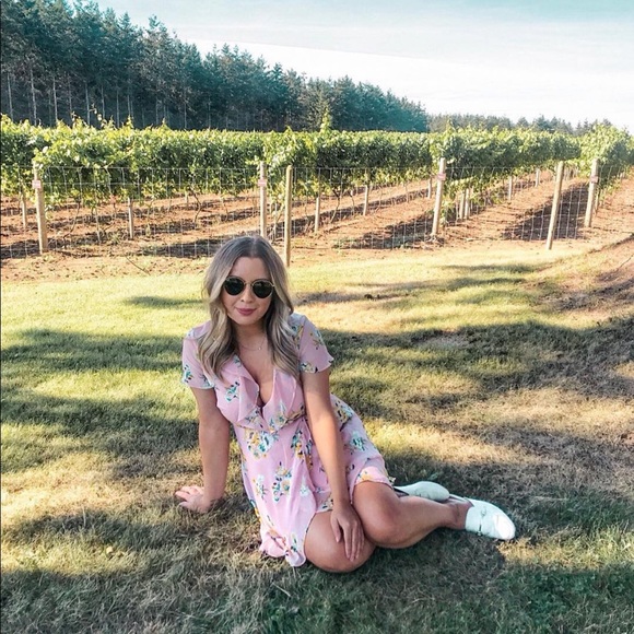 Lush floral wrap dress - Picture 9 of 9